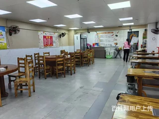 南明区政务大厅旁餐饮店低价转让，可空转行业不限带外摆 - 图片 4